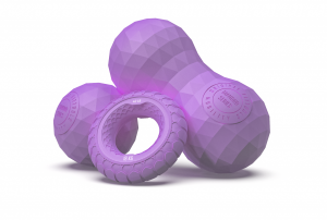 Набор из двух массажных мячей с кистевым эспандером пурпурный Original FitTools FT-SM3ST-PP
