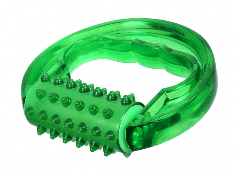 Массажёр - каталка с шипованным валиком 135