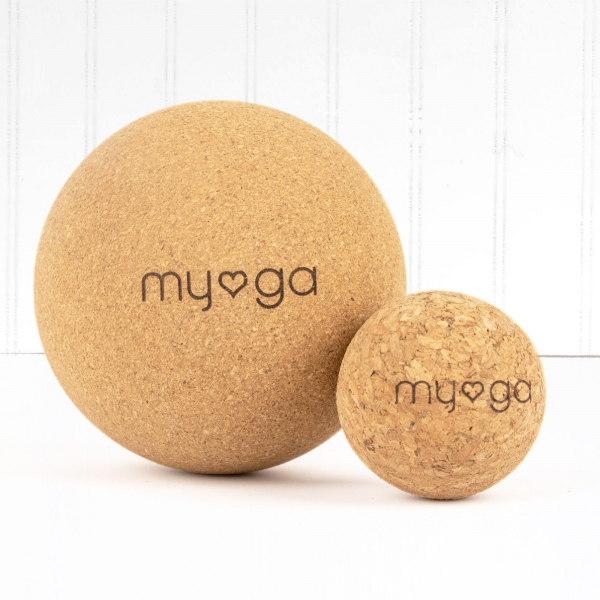 Массажный мяч MYGA Cork Massage Ball 10 см, пробка