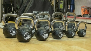 Набор полиуретановых гирь - 10 штук от 4 до 32 кг Original FitTools FT-KB-CPU-SET