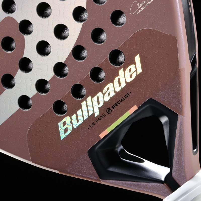 Ракетка для падела BULLPADEL Wonder, 494407, для проф. и любителей, стекловолокно, капучино