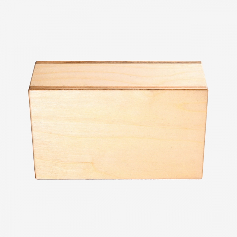 Блок для йоги HUGGER MUGGER Wood Yoga Block