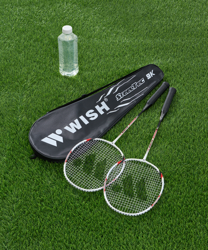 Набор для бадминтона WISH Steeltec 9, 2 ракетки, белый/красный ЦБ-00008283