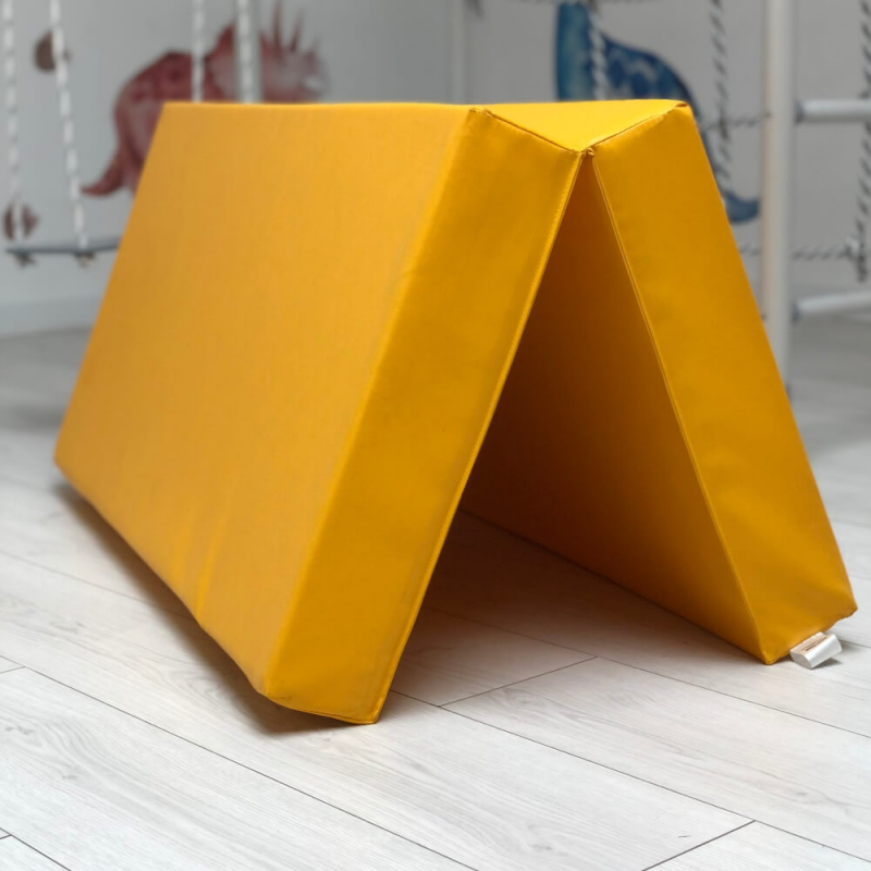 Мат (мягкий щит) Romana 1000*1000*100, в 2 сложения (зеленый/желтый)