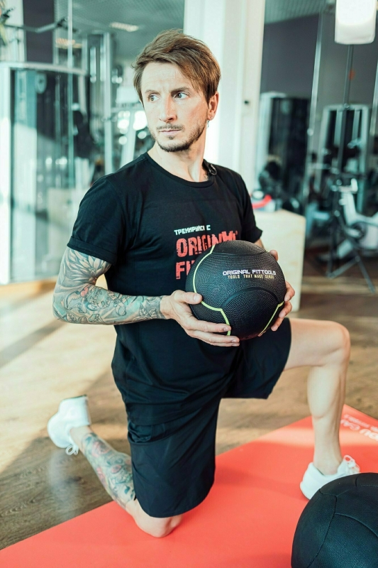 Мяч тренировочный черный 3 кг Original FitTools FT-UBMB-3