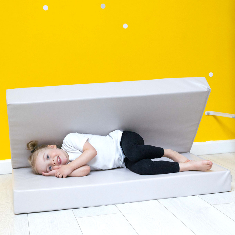 Мат (мягкий щит) Romana 1000*1000*100, в 2 сложения (зеленый/желтый)