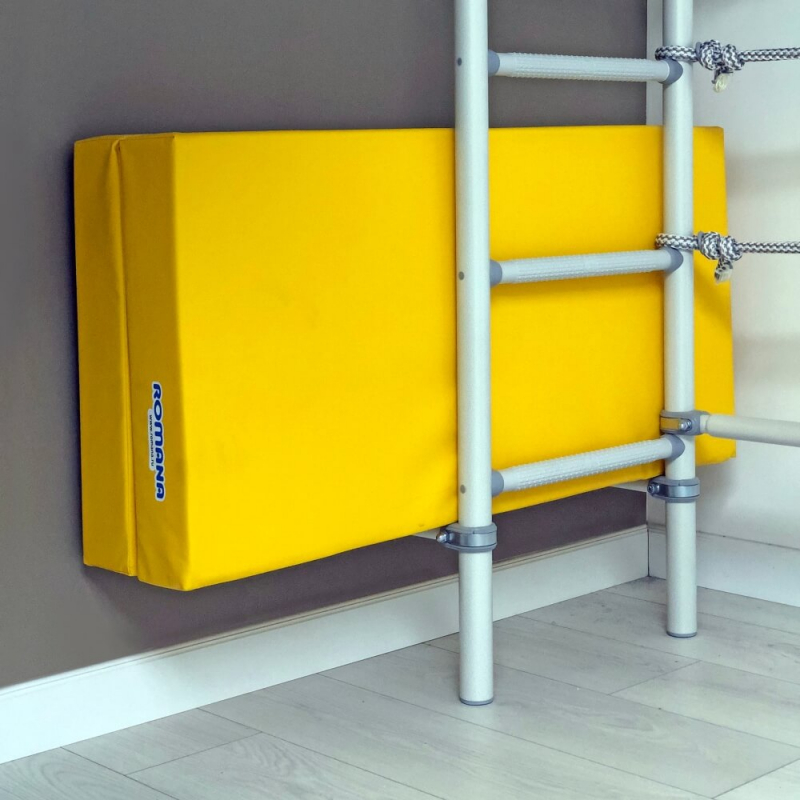 Мат (мягкий щит) Romana 1000*1000*100, в 2 сложения (зеленый/желтый)