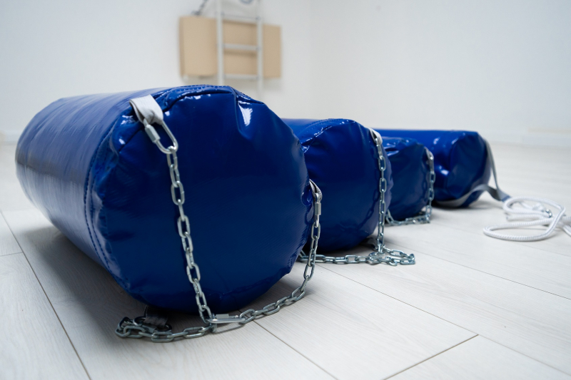 Мешок боксерский (5кг) + Подвес для боксерских мешков Romana