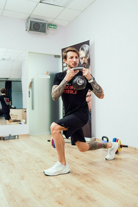 Гиря 6 кг с хромированной ручкой полиуретановая (CPU) Original FitTools FT-KB-CPU-6