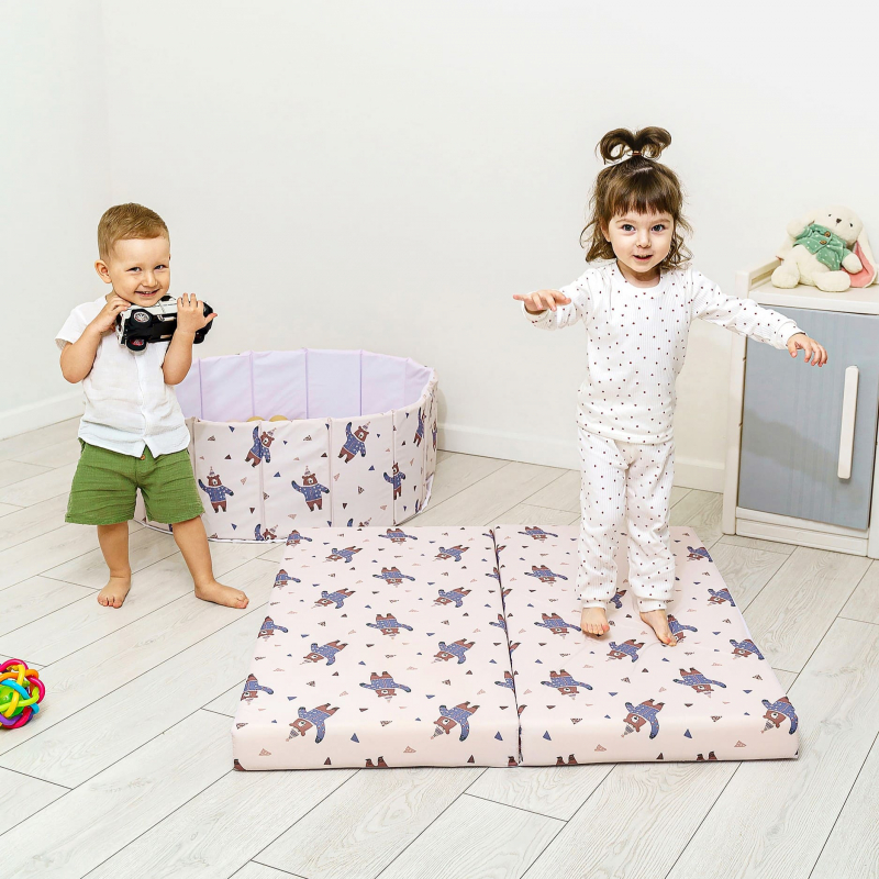 Мат (мягкий щит) принт Romana 1000*1000*100, в 2 сложения (Пингвины)