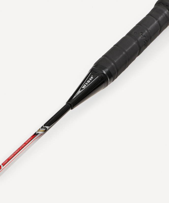 Набор для бадминтона WISH Steeltec 9, 2 ракетки, белый/красный ЦБ-00008283