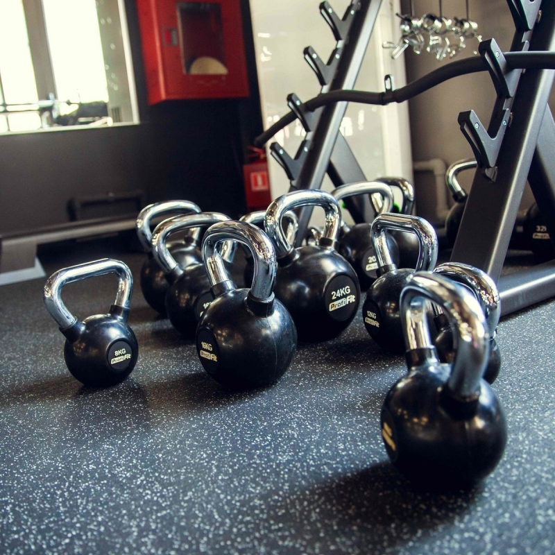 Гиря обрезиненная с хромированной ручкой PROFI-FIT 6 кг