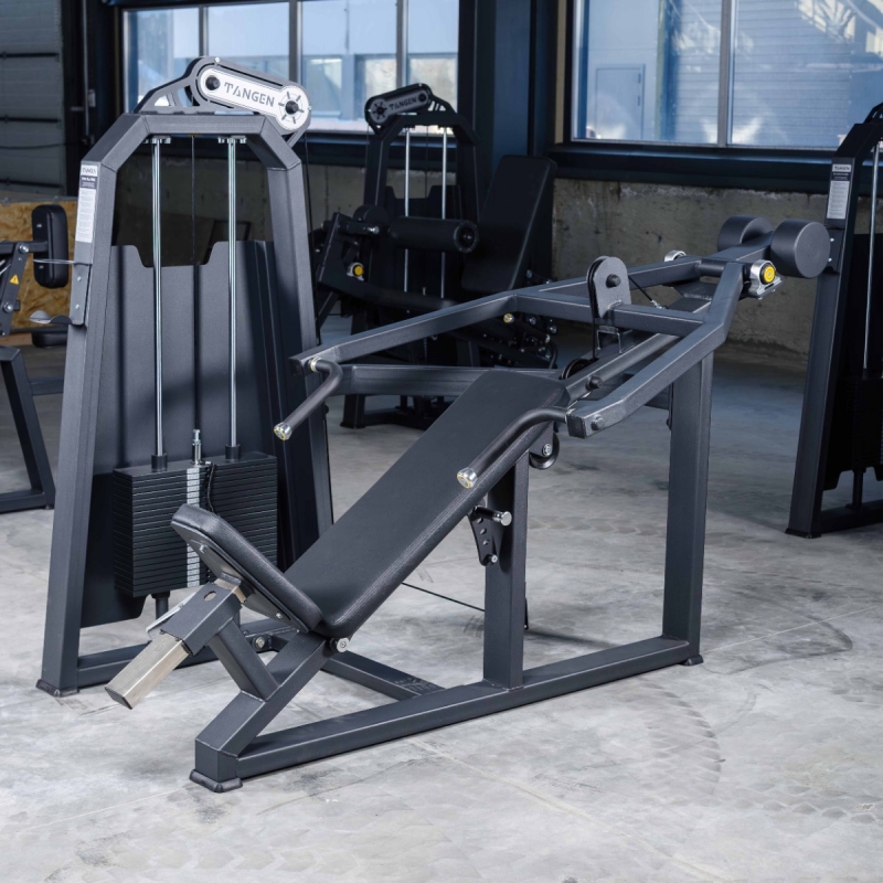 Наклонный грудной жим. Стек A2013 100 кг TANGEN