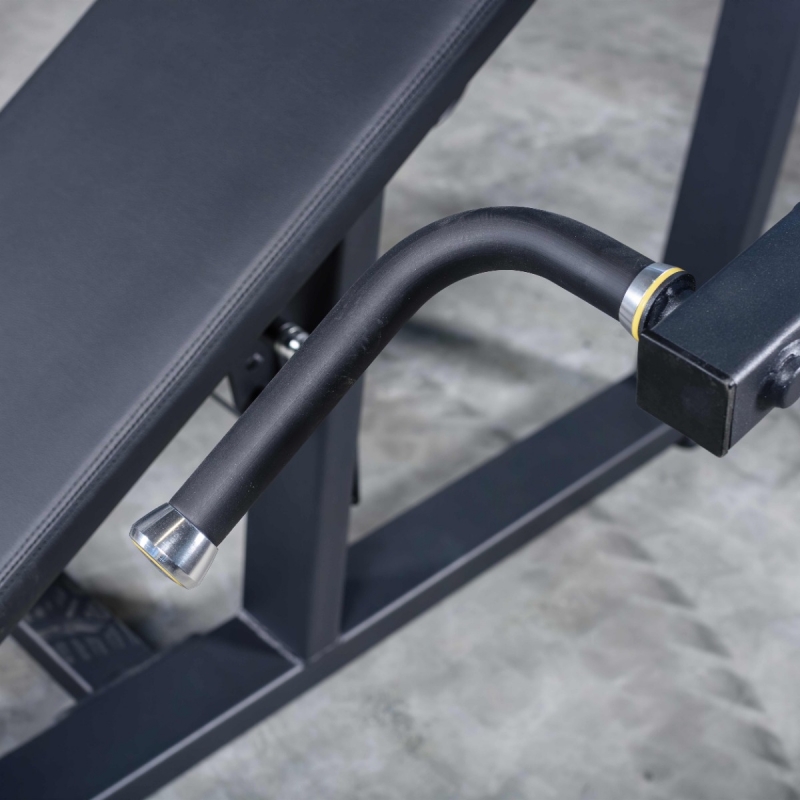 Наклонный грудной жим. Стек A2013 100 кг TANGEN