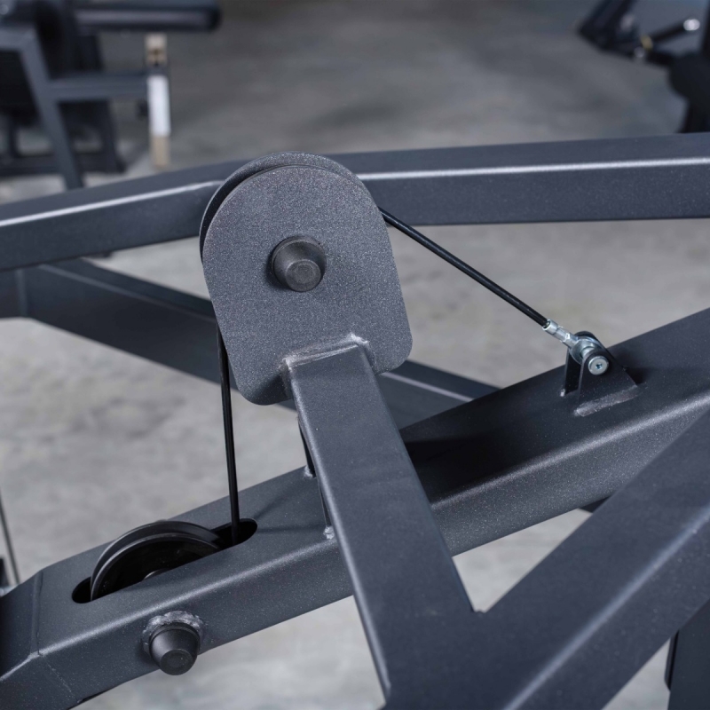 Наклонный грудной жим. Стек A2013 100 кг TANGEN