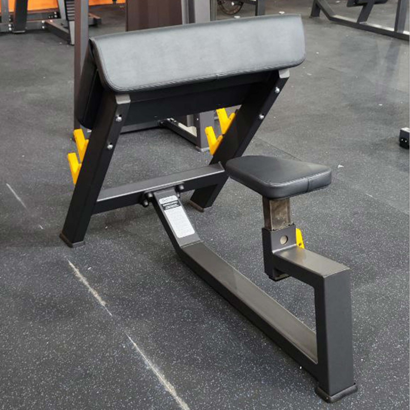 Скамья для бицепса с сиденьем. Скамья Скотта A3044 TANGEN