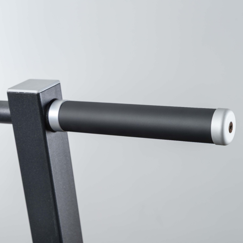 Приседания с поясом A607 DHZ Fitness