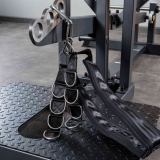 Приседания с поясом A607 DHZ Fitness