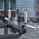 Разведение рук сидя (задние дельты, спина) A618 DHZ Fitness