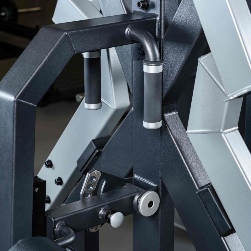 Тяга сверху через стороны D610 DHZ Fitness