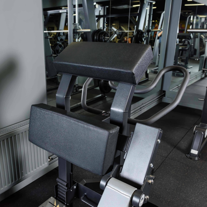 Сгибание ног стоя, рычаги серые D955 DHZ Fitness