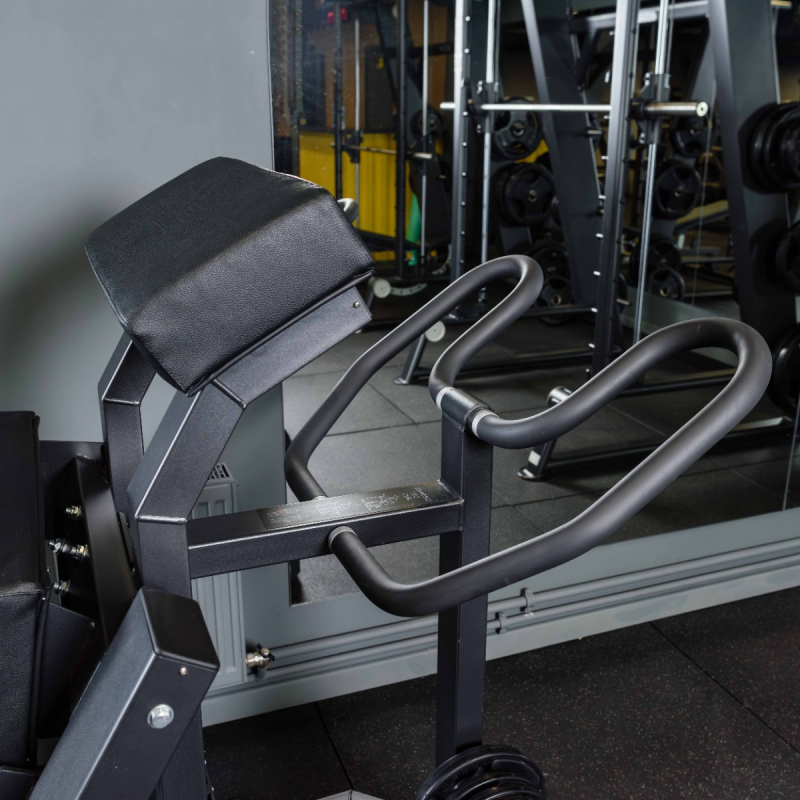 Сгибание ног стоя, рычаги серые D955 DHZ Fitness