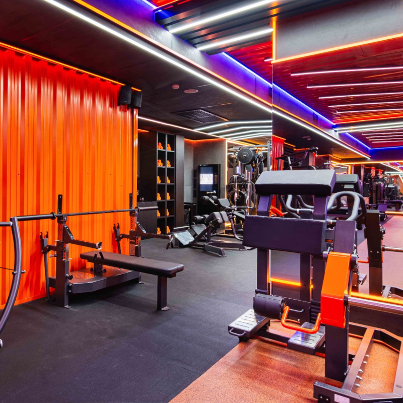 Сгибание ног стоя, рычаги серые D955 DHZ Fitness