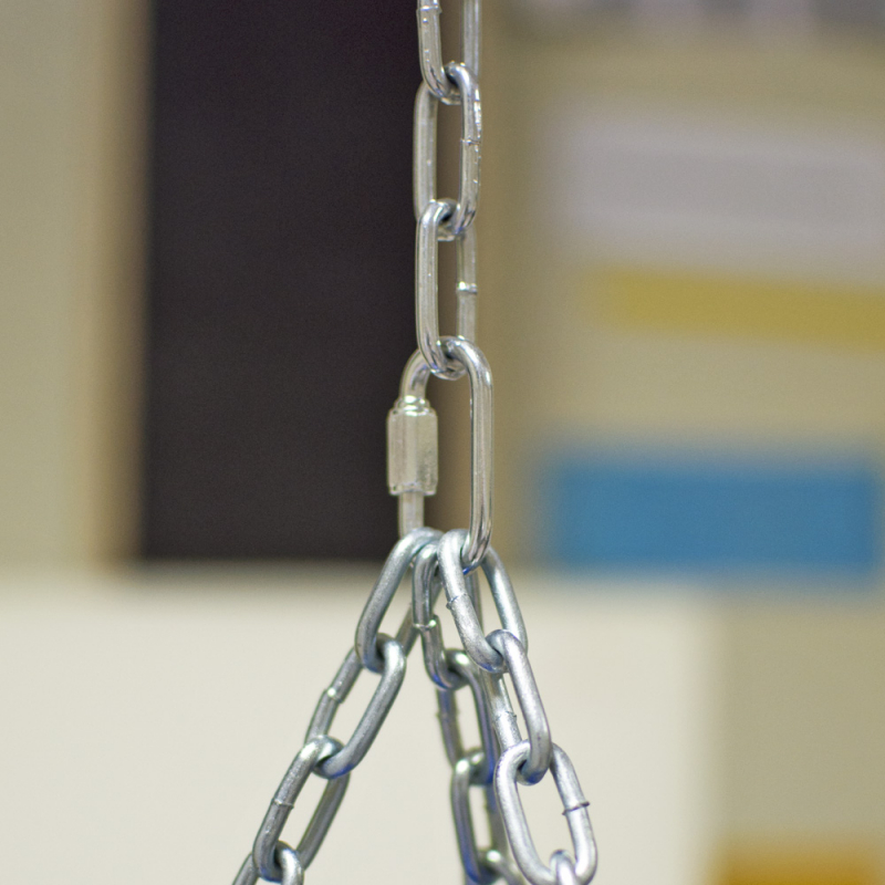 Крепление для боксерских мешков Romana