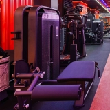 Сгибание ног лежа. Стек E7001 110 кг DHZ Fitness