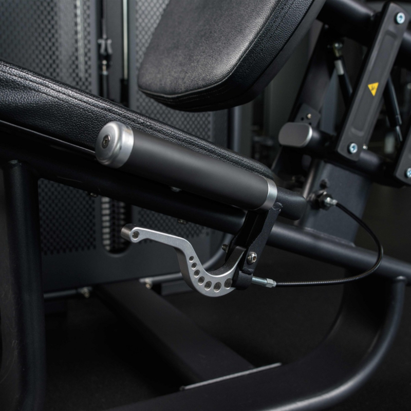 Разгибание ног сидя. Стек E7002JZ 135 кг DHZ Fitness