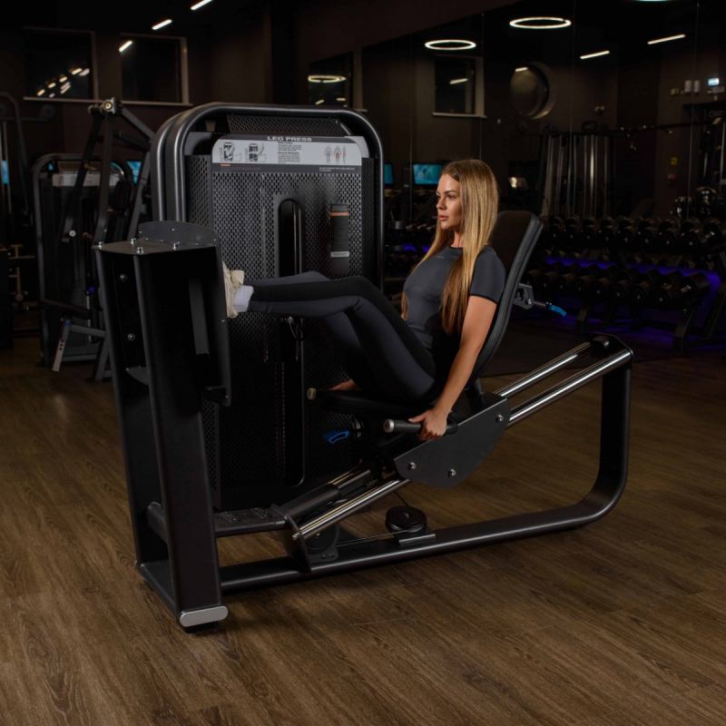 Жим ногами. Стек E7003 140 кг DHZ Fitness