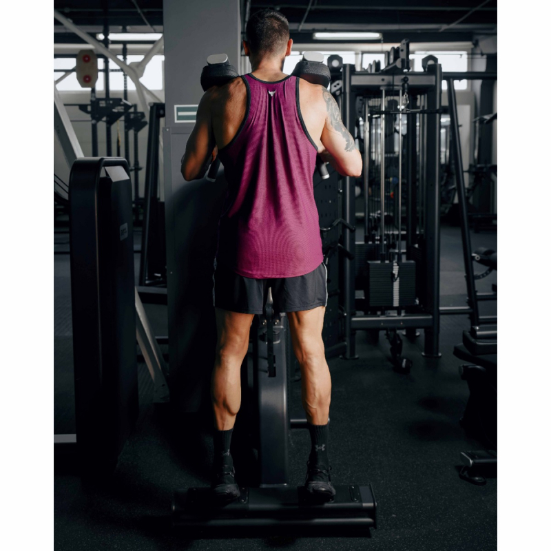 Голень стоя. Стек E7010 80 кг DHZ Fitness