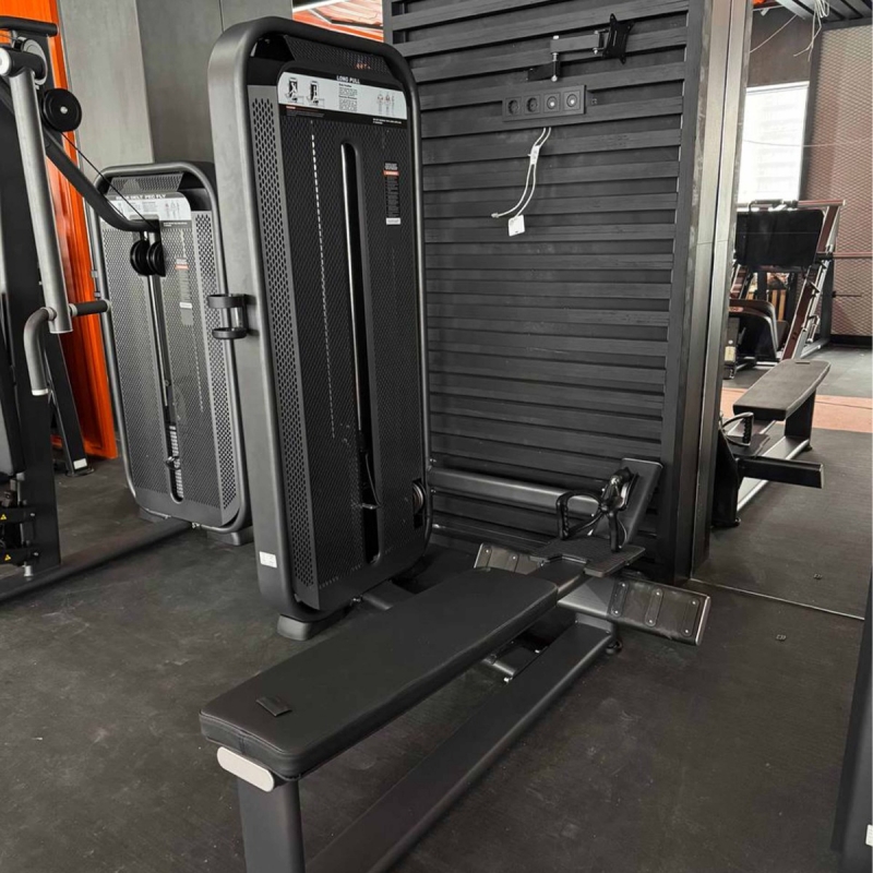 Гребная тяга. Горизонтальный блок. Стек E7033 110 кг DHZ Fitness