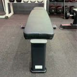 Скамья прямая горизонтальная E7036 DHZ Fitness