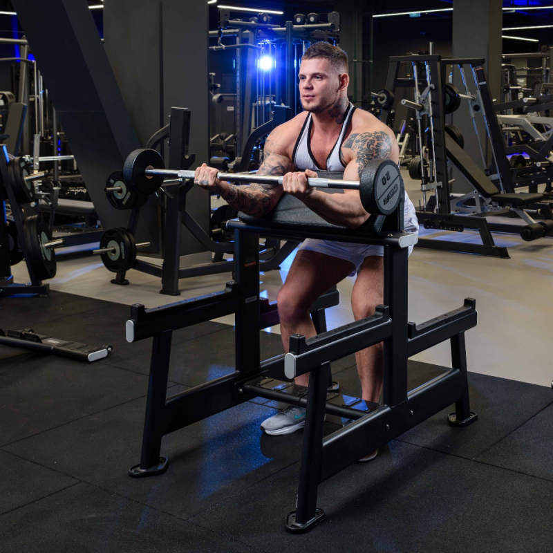 Скамья для бицепса. Скамья Скотта E7044 DHZ Fitness