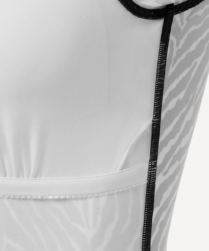 Купальник для плавания с длинным рукавом 25DEGREES Surf Black/White, полиамид, размер 50 ЦБ-00007827