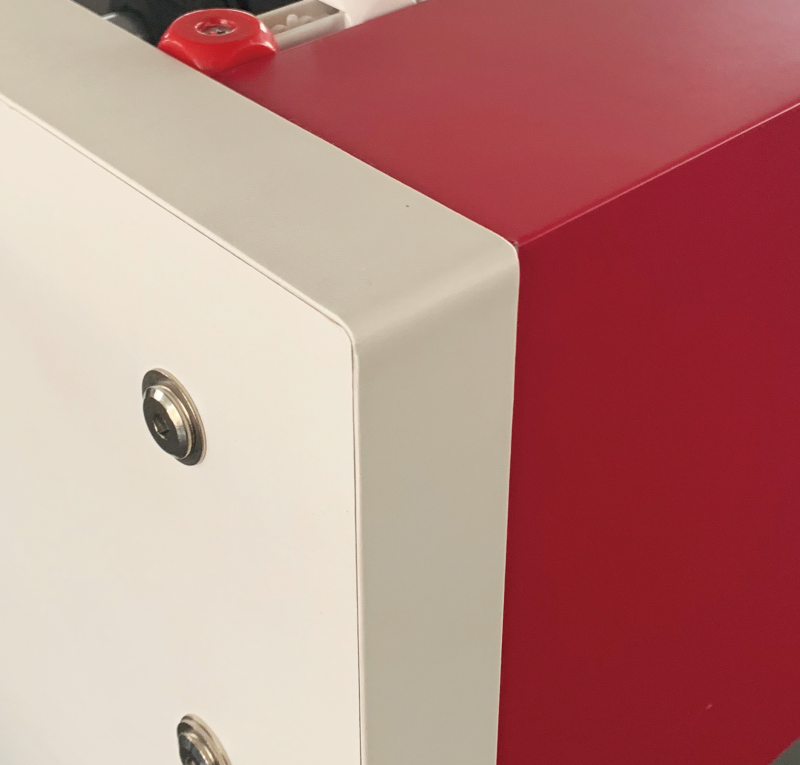 Игровой стол - футбол "NineStar Iron Pro ITSF Red"(144х75.5х90)