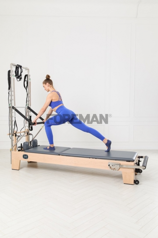 Реформер с трапецией More Pilates студийный