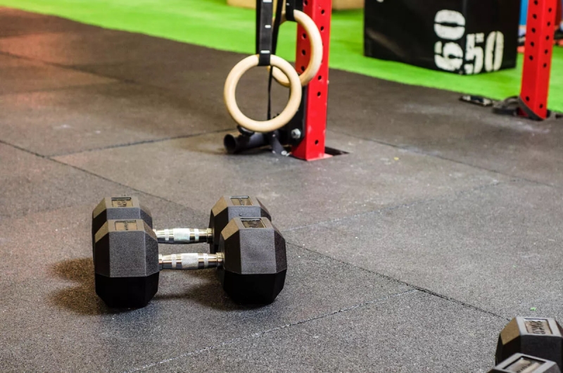 Гантель 12.5кг гексагональная обрезиненная YOUSTEEL