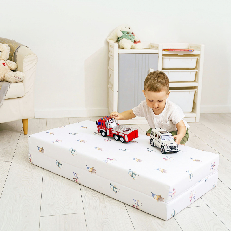 Мат (мягкий щит) принт Romana 1000*1000*100, в 2 сложения (Пингвины)