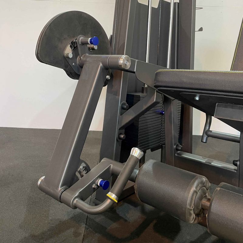 Разгибание ног сидя. Стек A2002 100 кг TANGEN