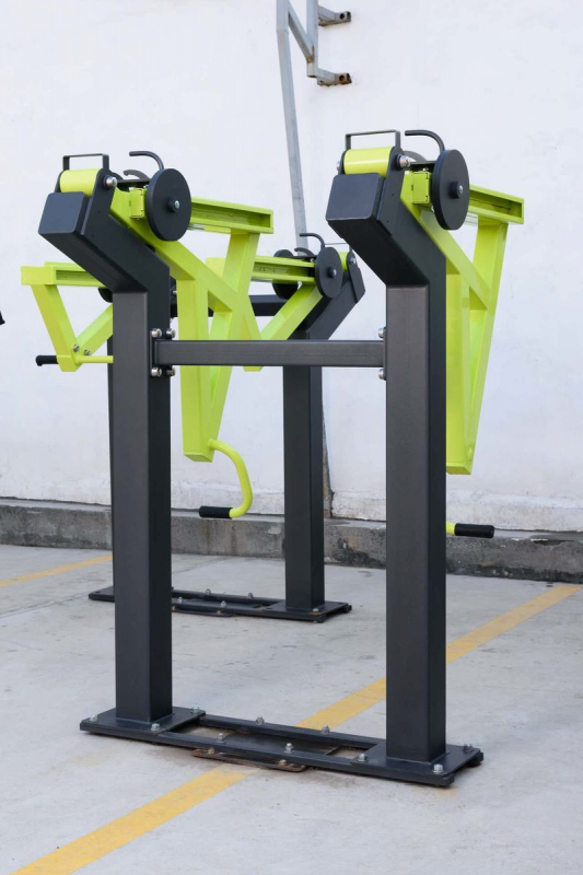 Уличный тренажер Тяга к поясу стоя с переменной нагрузкой ZAVODSPORTA P-1805