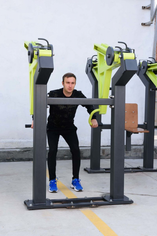 Уличный тренажер Тяга к поясу стоя с переменной нагрузкой ZAVODSPORTA P-1805