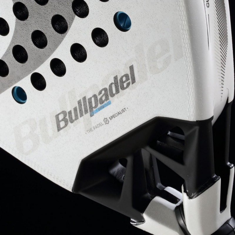 Ракетка для падела BULLPADEL Vertex 05 26, 494395, для проф. и любителей, стекловолокно, белый