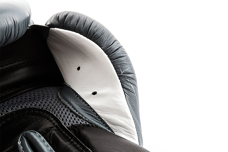 Перчатки MMA для работы на снарядах UFC серые - 18 Oz UHK-69996