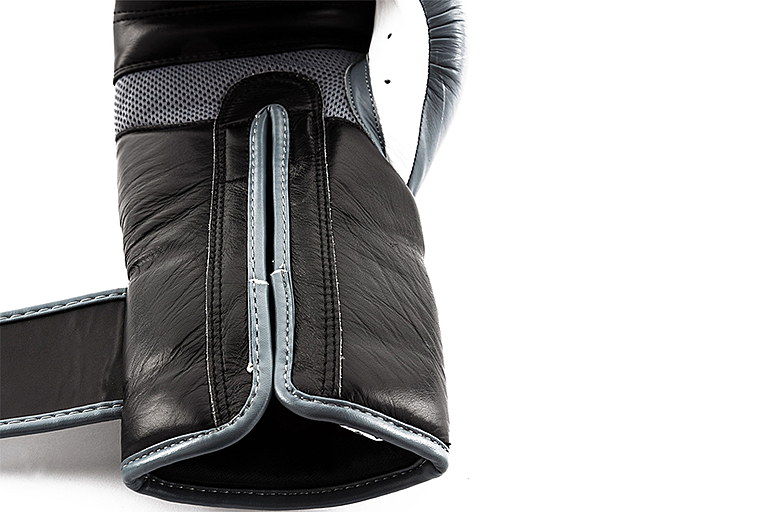 Перчатки MMA для работы на снарядах UFC серые - 18 Oz UHK-69996