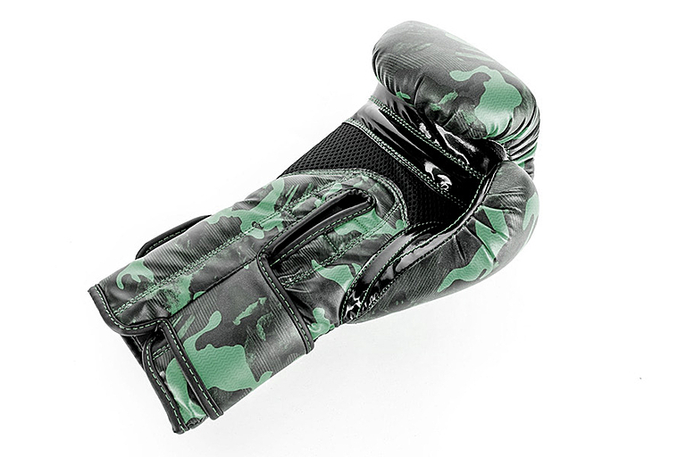 Перчатки для бокса UFC PRO CAMO NIGHT VISION - S/M UHK-75357