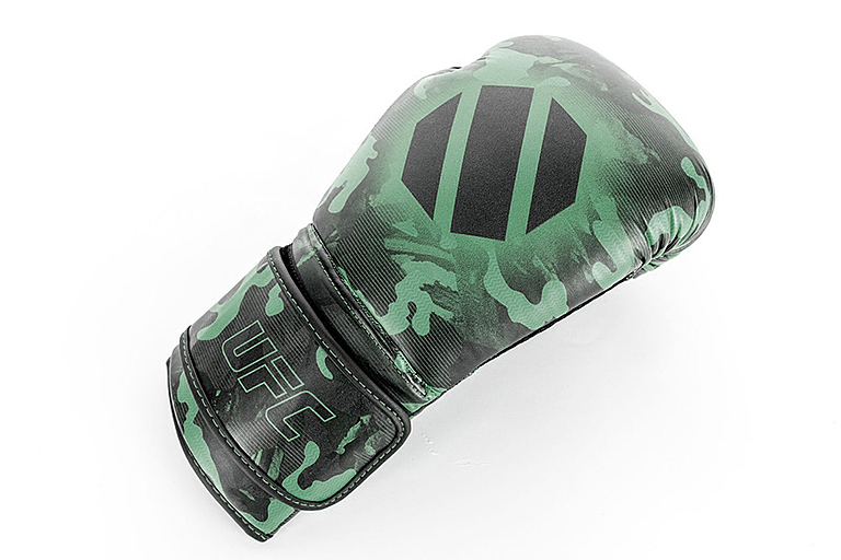 Перчатки для бокса UFC PRO CAMO NIGHT VISION - S/M UHK-75357