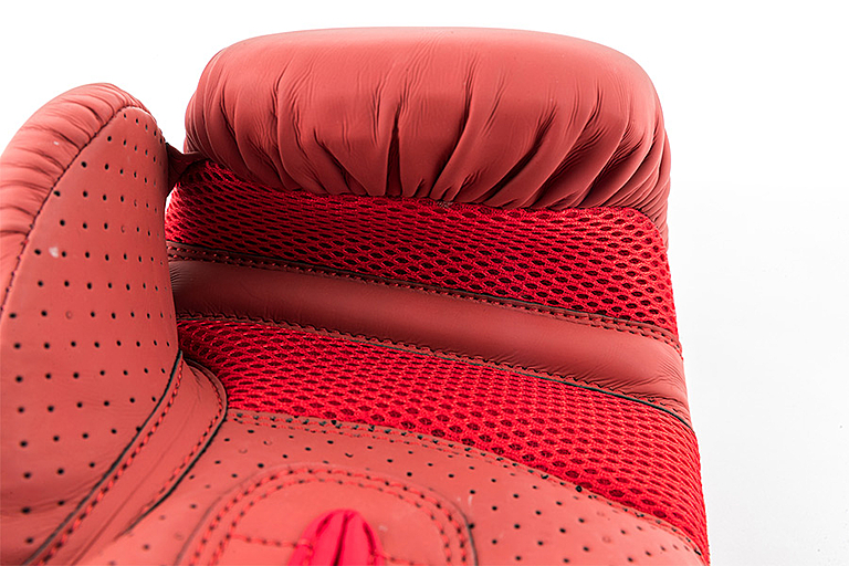 UFC Tonal Boxing Перчатки для бокса 14Oz - красные UTO-75431