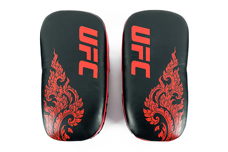 Пэды для тайского бокса UFC True Thai, черные UTT-75425